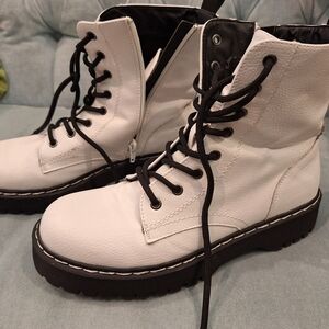 Sincerely Jules Black Leather Boots